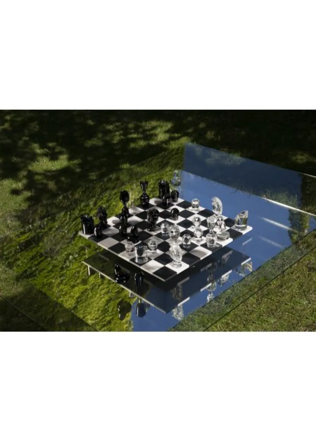 JEU FLANNEL-GREY WOOD CHESS SET