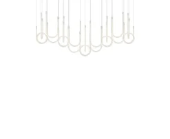 18-light chandelier: Illuminate your vast interiors